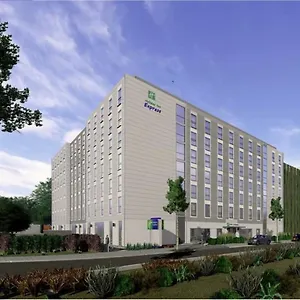 holiday-inn-express-dusseldorf-airport.dusseldorf-hotel.net/